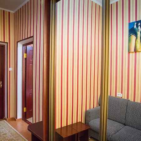 Diar Hotel Atyrau Exterior photo